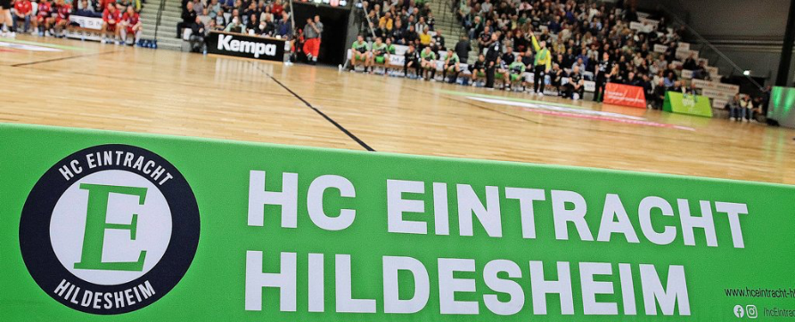 Nicht TV-relevante Werbeflächen beim HC Eintracht Hildesheim